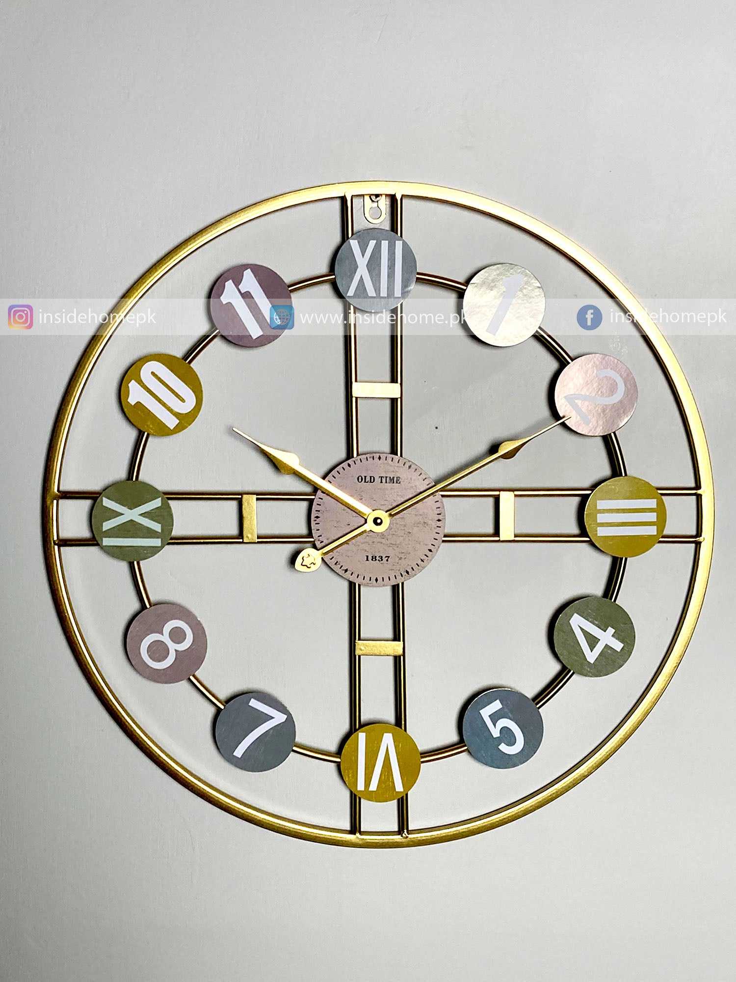 Decorative Modern wall clock for living room décor with colorful numbers without
 background
