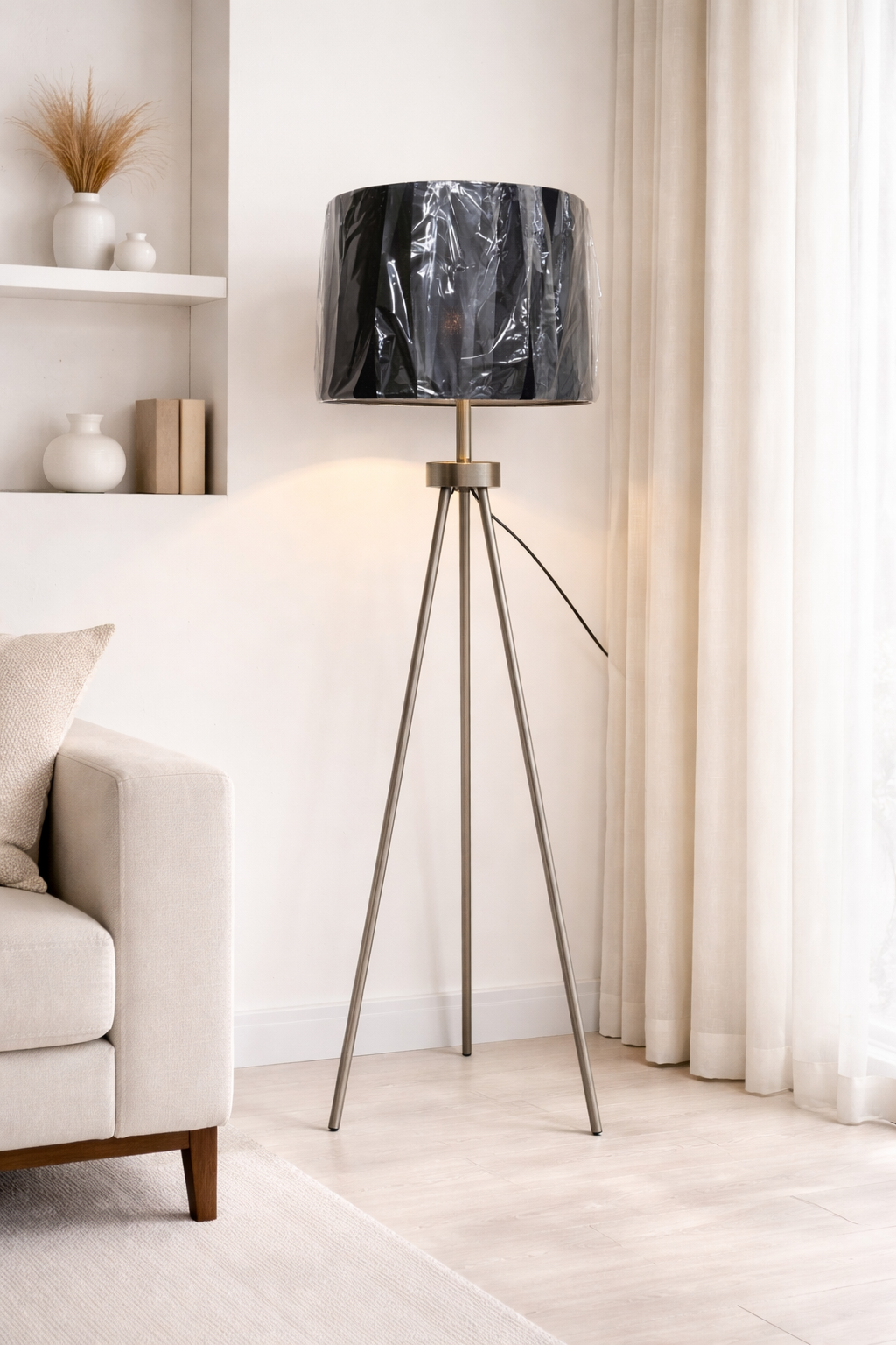 Tripod Lamp (FL1002)