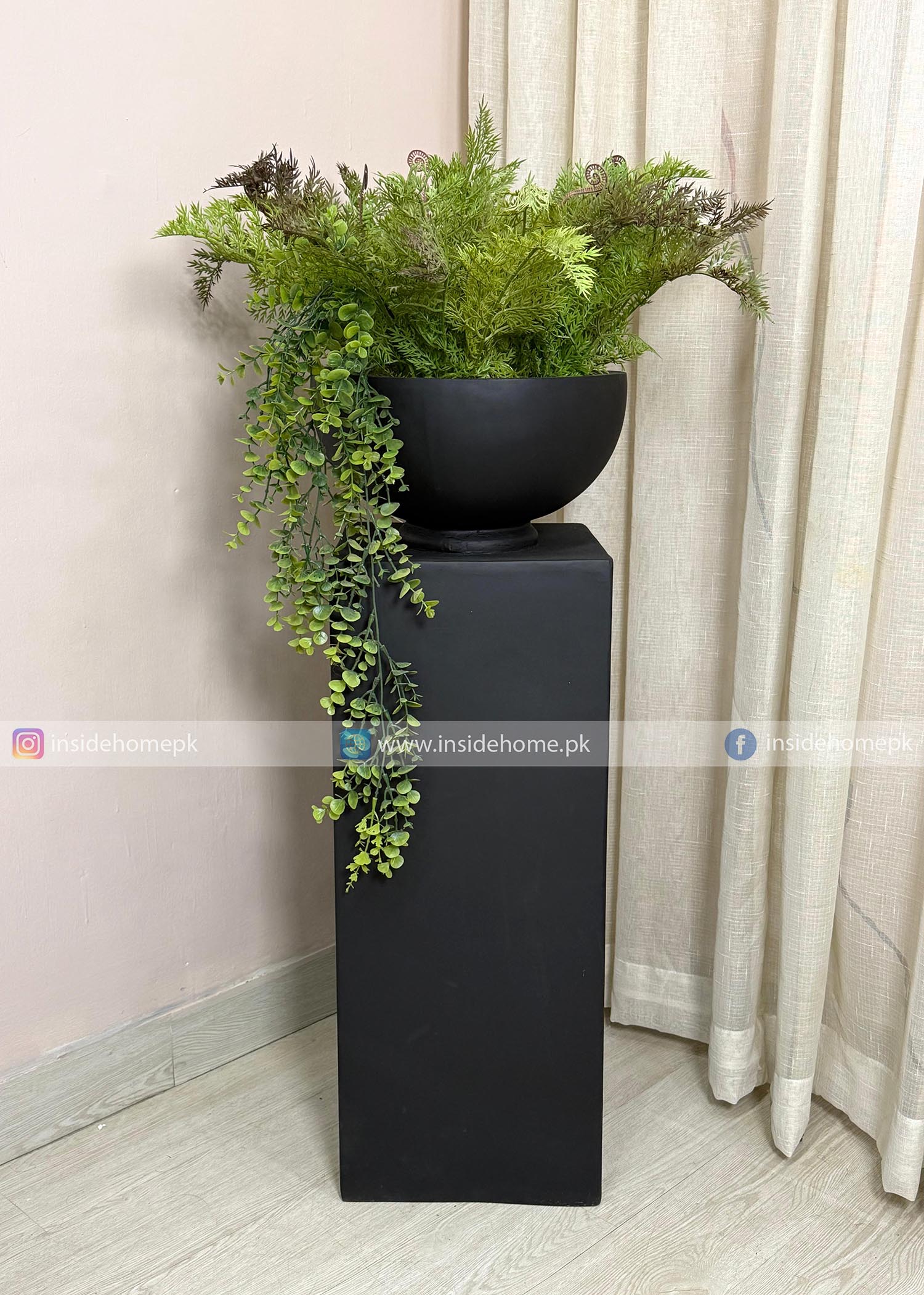 Green Arrangment (PL1066) With Planter